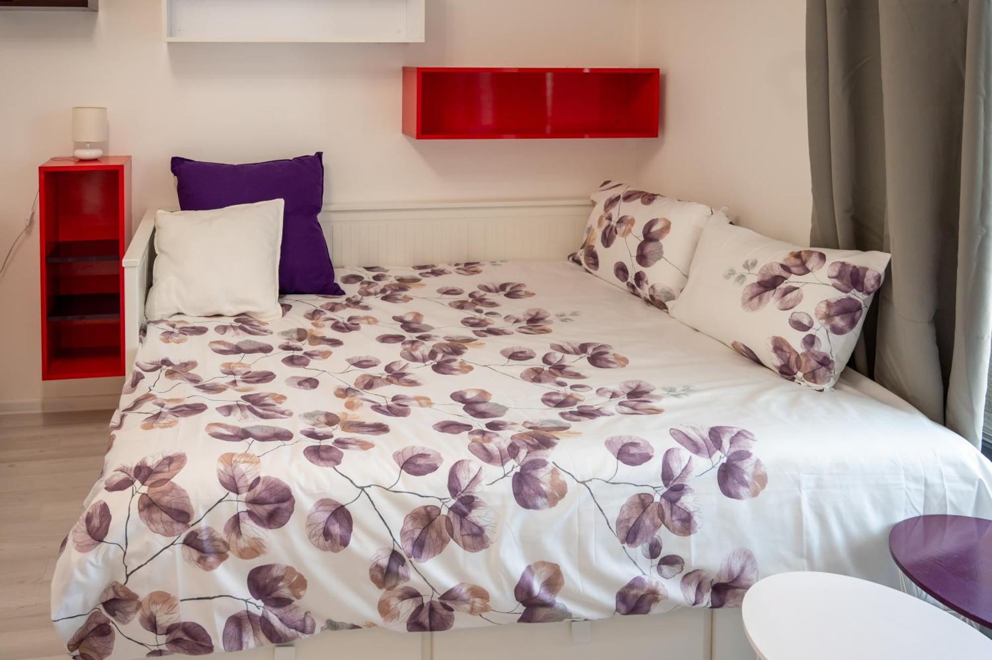 Appartamento Colorful Studio With Balcony - Free Parking Sofia Esterno foto